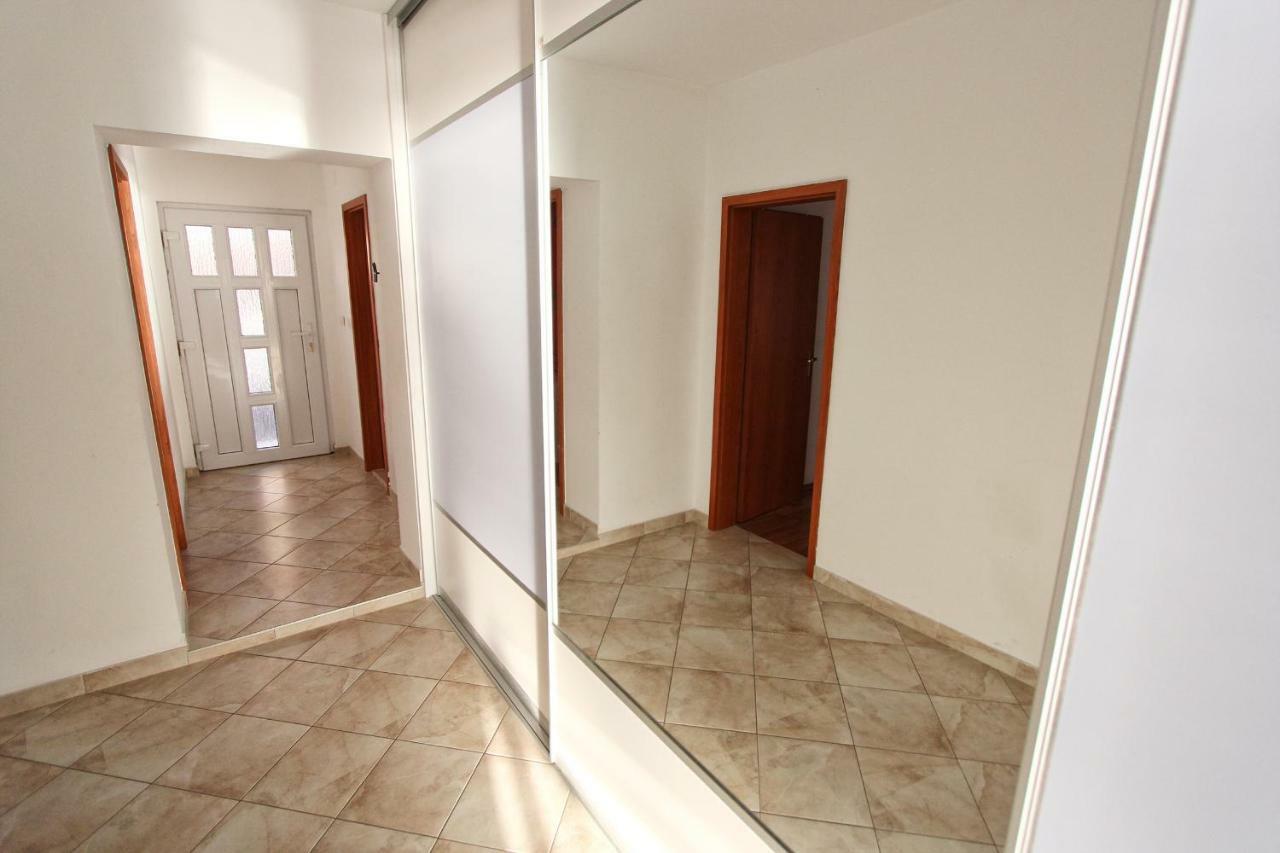 Apartment Podstrana Kültér fotó