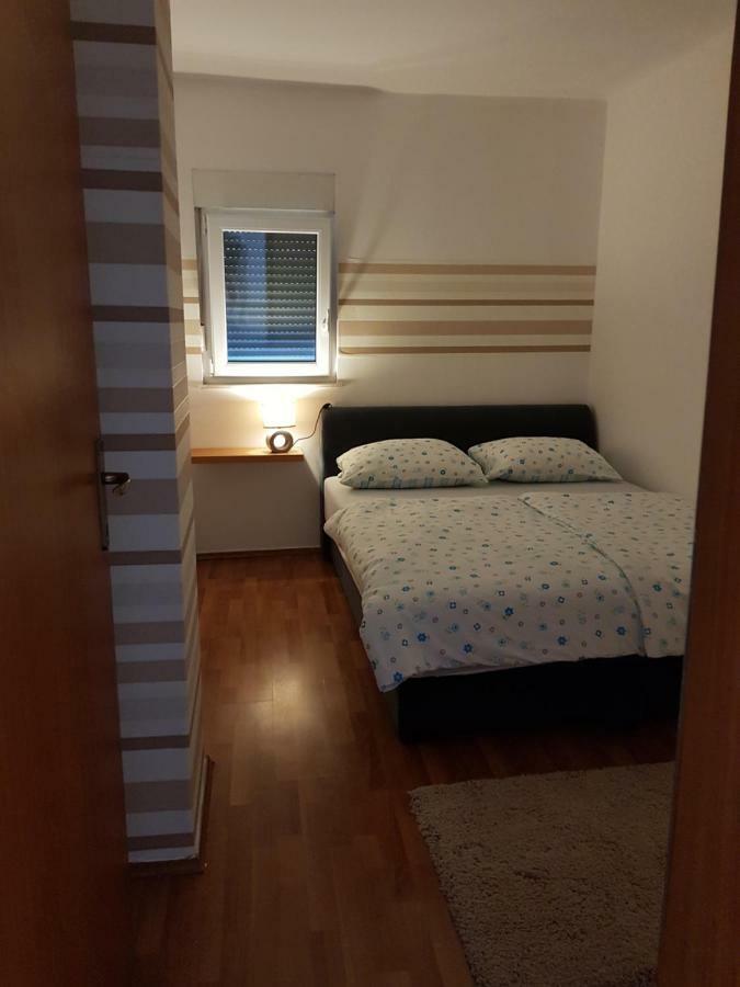 Apartment Podstrana Kültér fotó