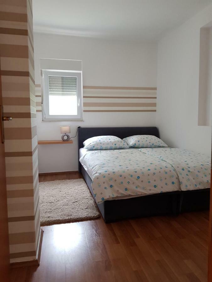 Apartment Podstrana Kültér fotó